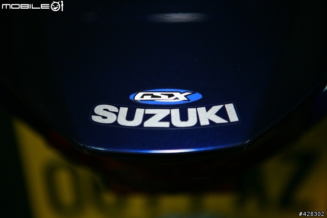 GSX 1400 颱風天拍照(圖多)