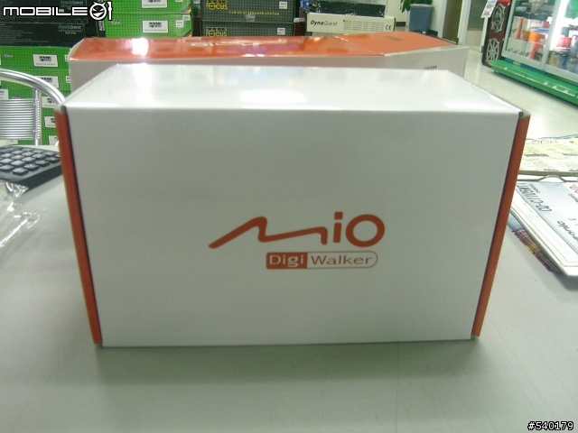 (獨家)MIO C728 7吋影音大視界 衛星導航 開箱照