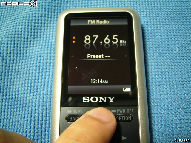 [分享]：令我意外的SONY NWZ S615F