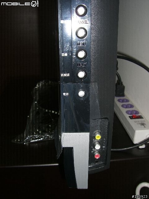 開箱文 TECO 東元32吋液晶電視 (TL3285TW)