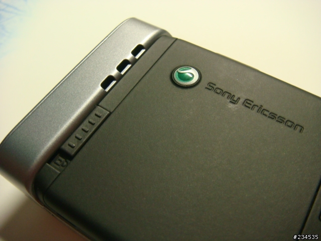 Sony Ericsson w910i ＂ＢＬＡＣＫ＂ 公司貨 - 心得分享[10/25新增圖片]