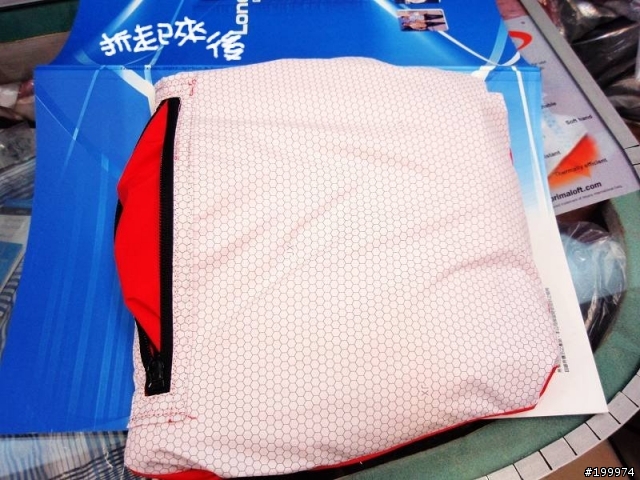 [勸敗]透氣風衣一件.....COBER