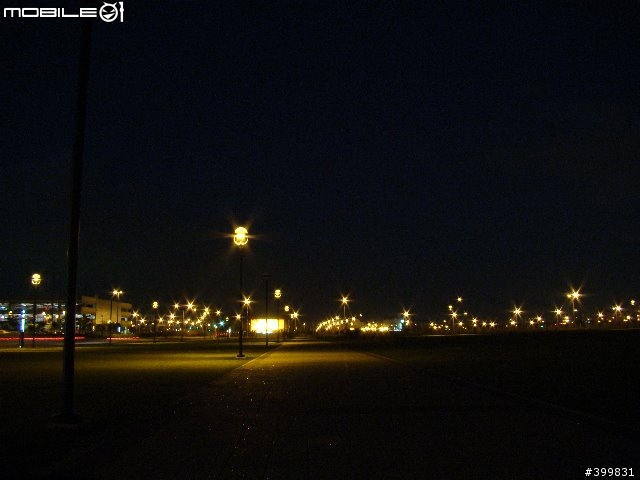 高鐵桃園站-夜景拍攝，請問還有哪些地方可以改進？