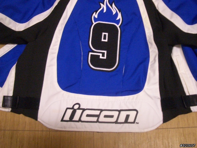 [分享]ICON TEAM MERC JACKET防摔衣