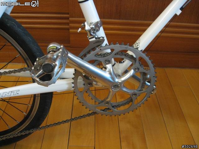 我的"完全不能摺"小徑車~mini3 小白(10/23更新Q2輪組及GIRO ATMOS紅黑安全帽)