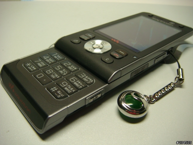 Sony Ericsson w910i ＂ＢＬＡＣＫ＂ 公司貨 - 心得分享[10/25新增圖片]