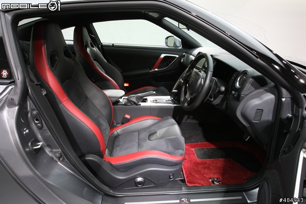 日産 GT-R