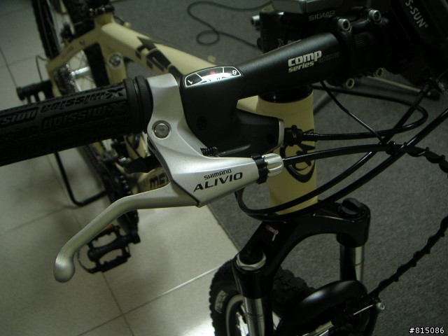 【分享】 08年式樣  美利達 MERIDA TFS 300 - V