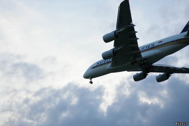 現場直擊-A380空中巴士今天正式交機給新航
