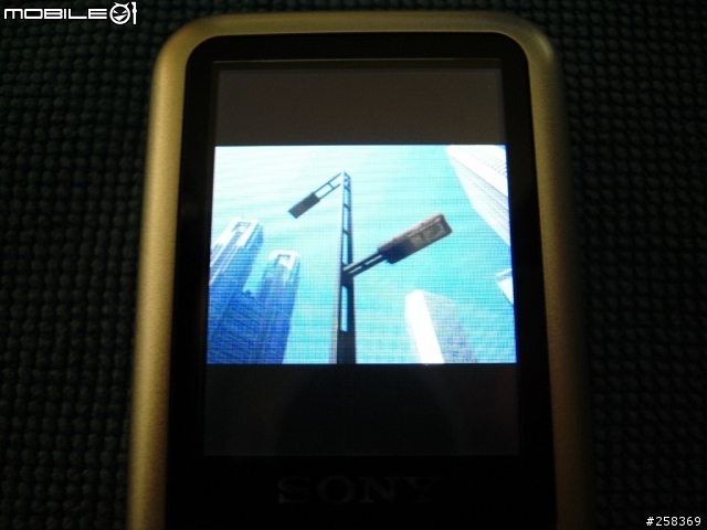 [分享]：令我意外的SONY NWZ S615F