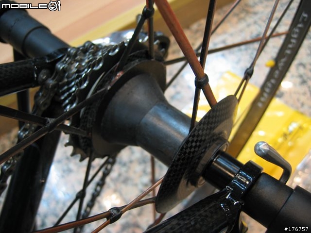 [分享]PINARELLO DOGMA plus LIGHTWEIGHT/TUNE/RECORD (58張圖)