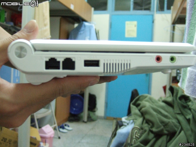 Eee PC 超不專業開箱分享