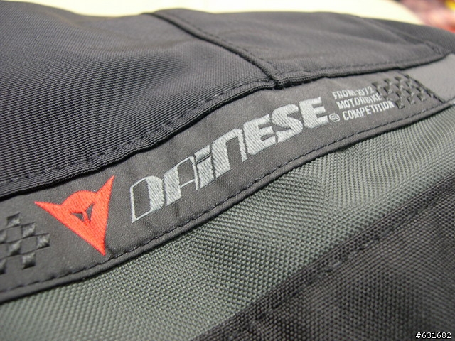[分享]DAINESE - CLICK-0 D-Dry