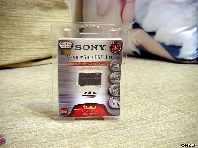 [哀～殘念]一年損失一台SONY相機, 來不及的開箱文—悼T9(感謝各位關心^_^)