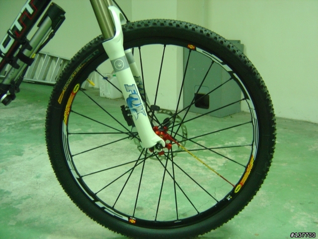 07 SCOTT SCALE 30