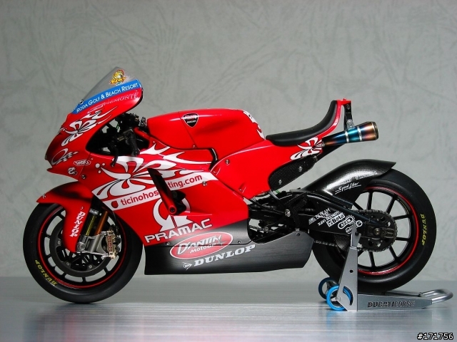 [高難度的逸品!?] 第二十五彈 1/12 DUCATI GP4 -極緻版- 重機車 模型製作