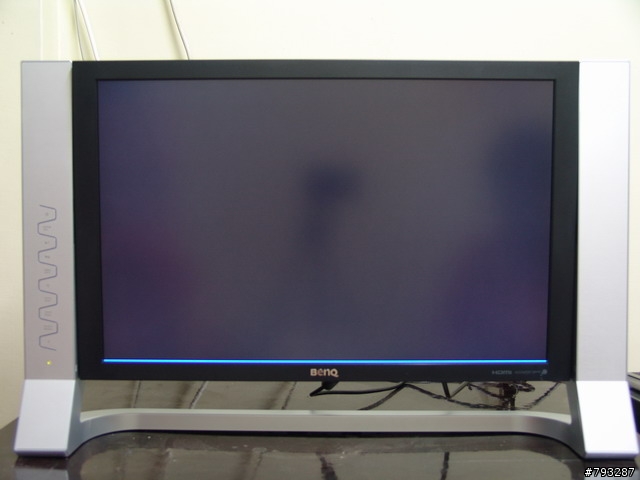 [開箱報告]就是你啦！BENQ FP241VW