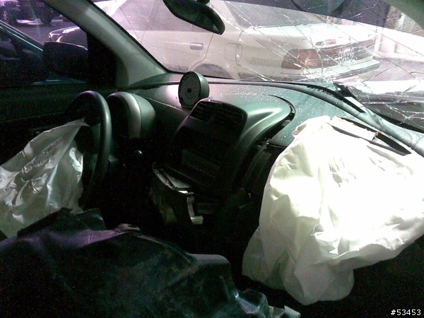 一台撞到爆爛的新型SIRION，有圖!