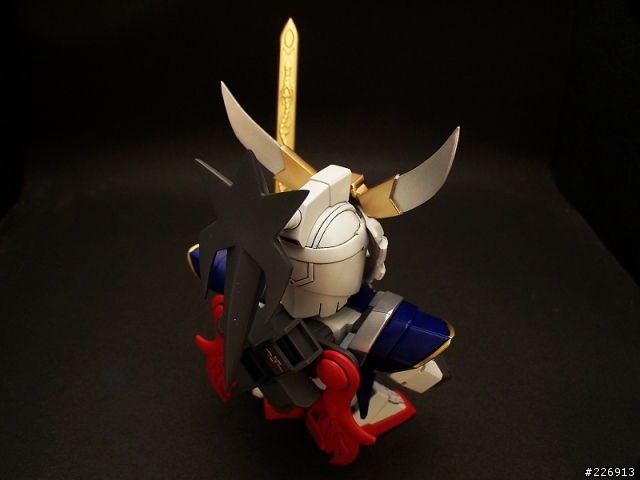 (模型分享)趕颱風前完工之...劉備現身(SD)