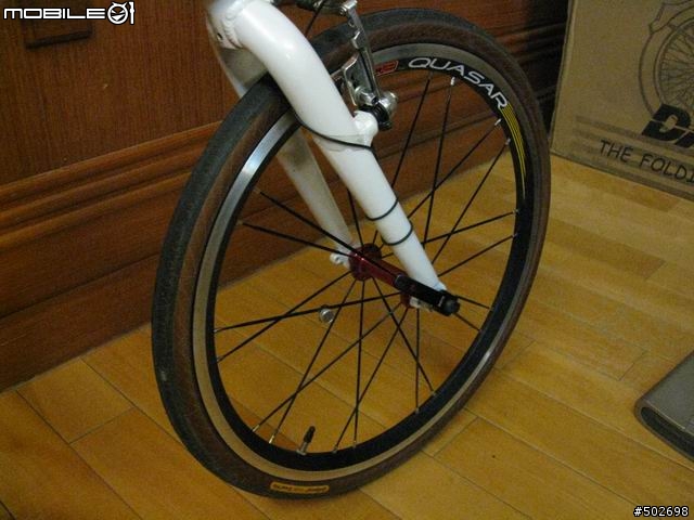 我的"完全不能摺"小徑車~mini3 小白(10/23更新Q2輪組及GIRO ATMOS紅黑安全帽)