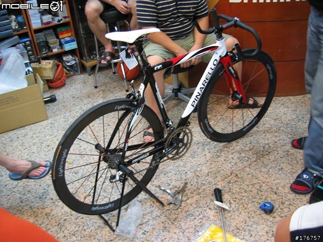 [分享]PINARELLO DOGMA plus LIGHTWEIGHT/TUNE/RECORD (58張圖)