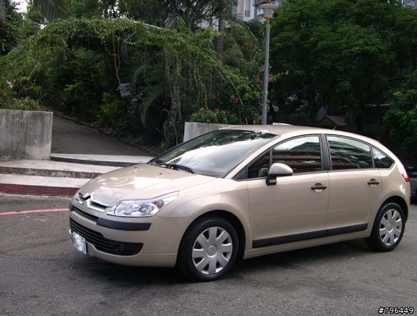 謝謝大家,C4到手上路了!但是交車第一天喇叭不會叫...壞了???