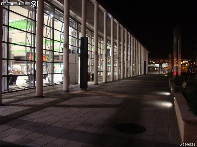 高鐵桃園站-夜景拍攝，請問還有哪些地方可以改進？