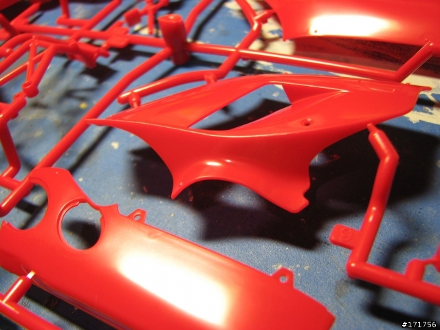 [高難度的逸品!?] 第二十五彈 1/12 DUCATI GP4 -極緻版- 重機車 模型製作
