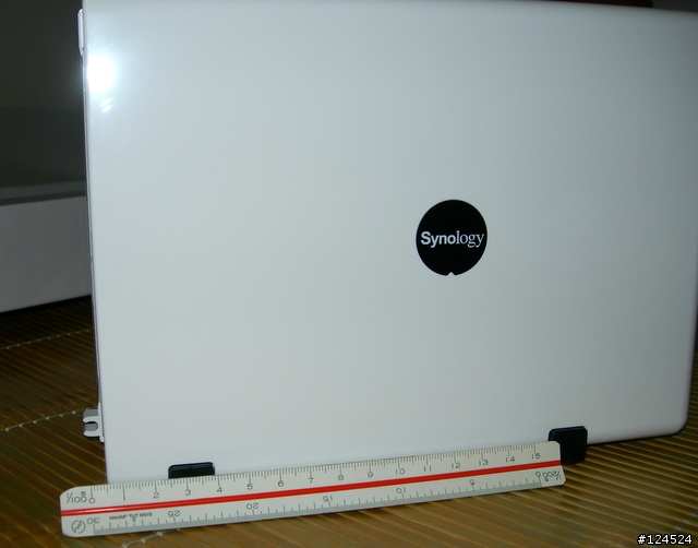 Synology Disk Station DS207+ 開箱照
