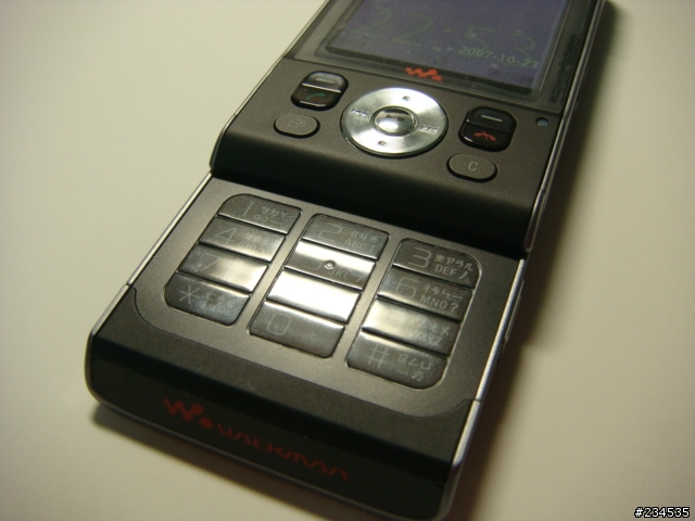 Sony Ericsson w910i ＂ＢＬＡＣＫ＂ 公司貨 - 心得分享[10/25新增圖片]