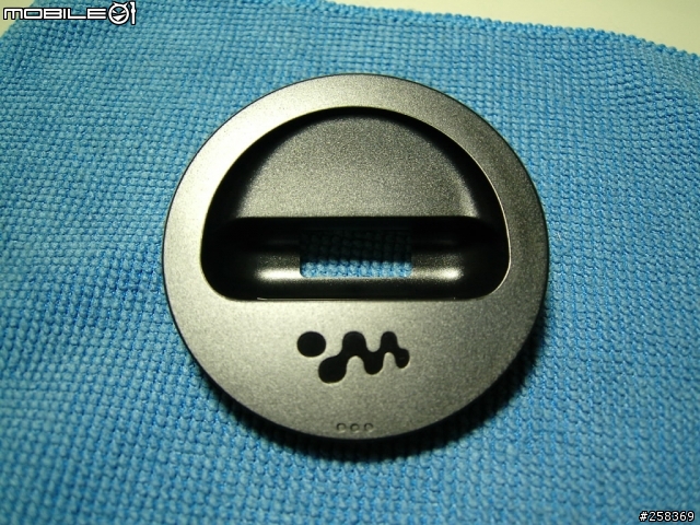 [分享]：令我意外的SONY NWZ S615F