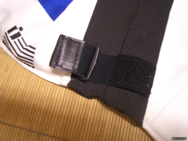 [分享]ICON TEAM MERC JACKET防摔衣