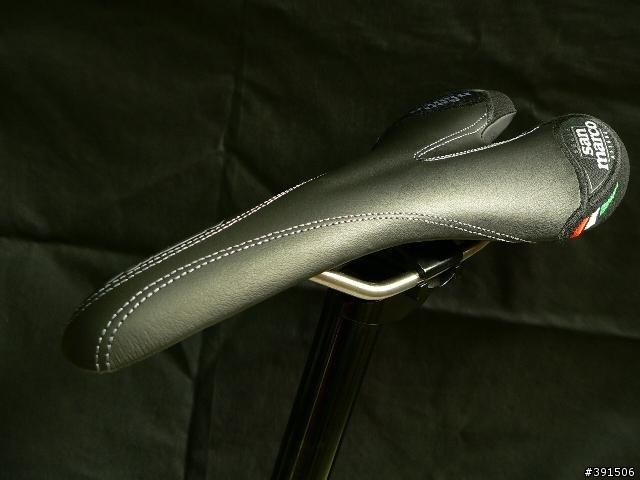 [分享] Selle San Marco Aspide K 坐墊 & Avid 203mm碟盤
