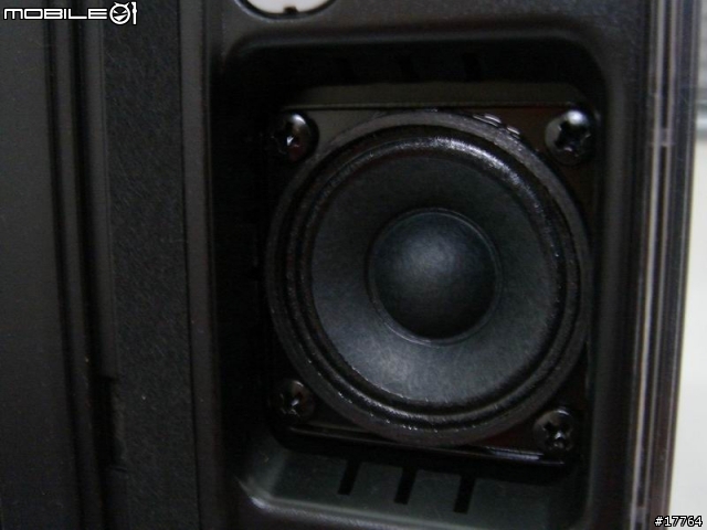 就是要Black Sony CRU-40x1 Full HD邊框
