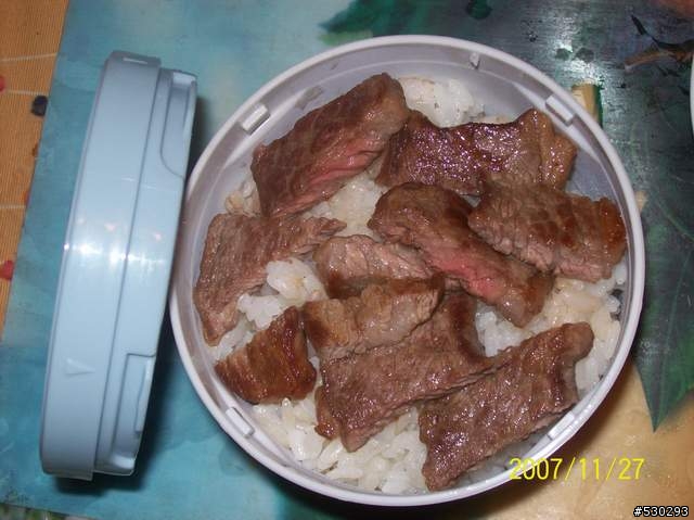 [分享]上班族帶便當的好選擇～保溫便當盒（12/1新增For男生食量的飯盒）
