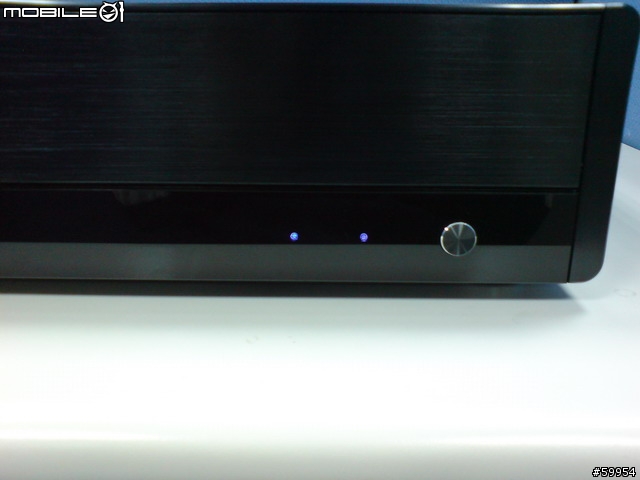 [分享]SilverStone SST-LC04--銀欣 slim type小型HTPC機殼