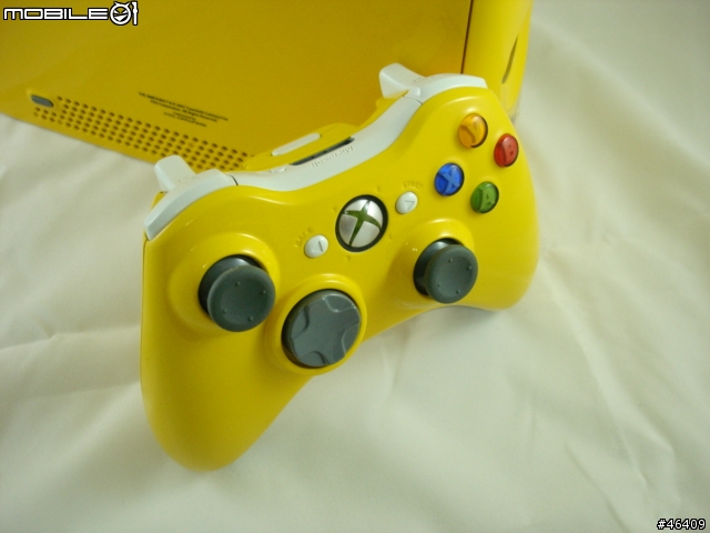 有沒有這麼黃啊!! The Simpsons 辛普森限量版 XBOX360
