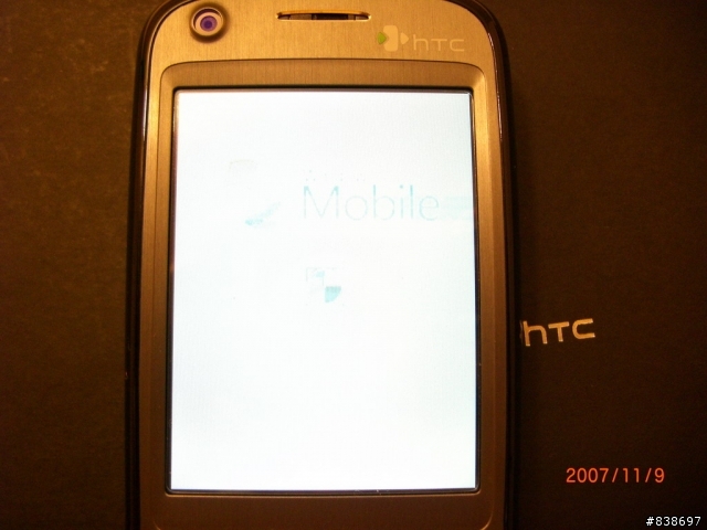 求教,HTC TyTN II 故障...白屏了-- 有圖哦