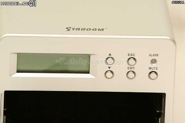 [分享] 入手Stardom SR3610-2S-WBC ＋ Seagate 梭魚11代 500G