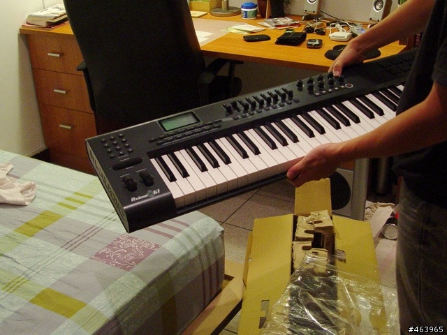 [開箱文] 內建Leopard款imac開箱+Maudio Axiom61主控鍵盤