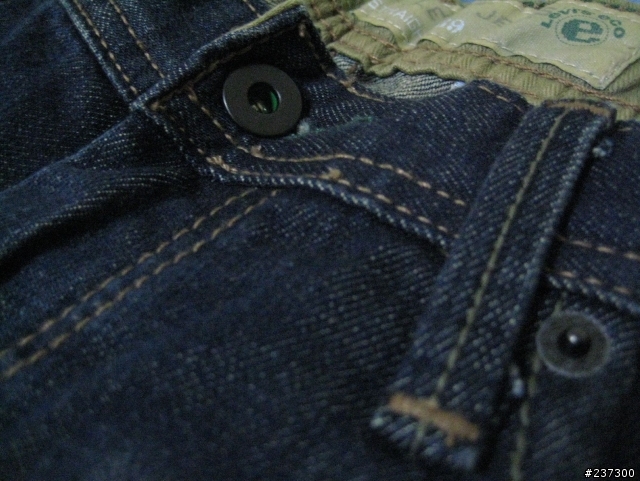 [分享]LEVI'S ECO有機系列和日本紫標牛仔褲(注意圖多)