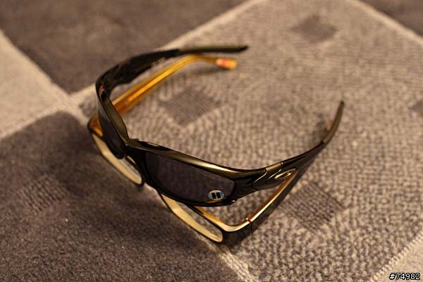 [分享]遲來的Thanksgiving Gift - Oakley STRAIGHT JACKET (Asian Fit)