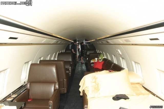 [分享]私人噴射機---- Bombardier challenger 850