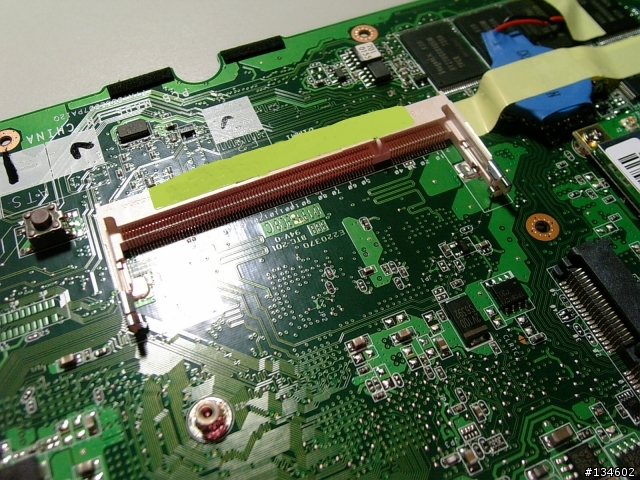 [拆解]EeePC 主機板