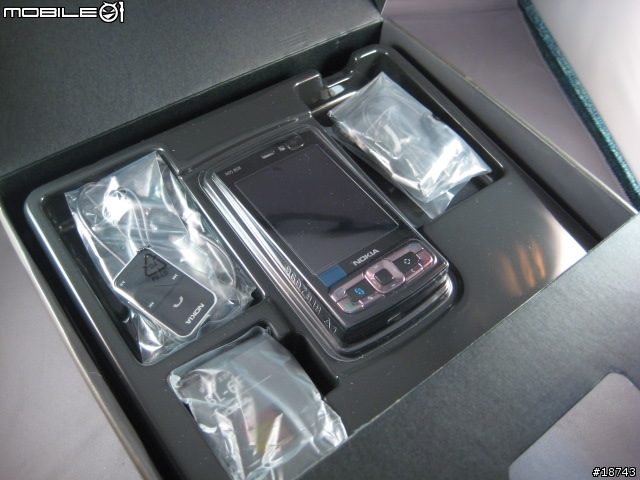 [開箱] Nokia N95 8GB 對行動裝置的終極渴望