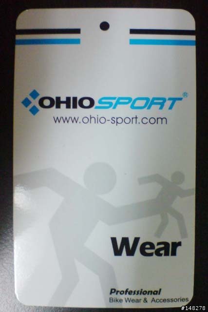 今天氣象預報說還會冷四天，介紹一件 OHIO-SPORT 騎士風衣給您