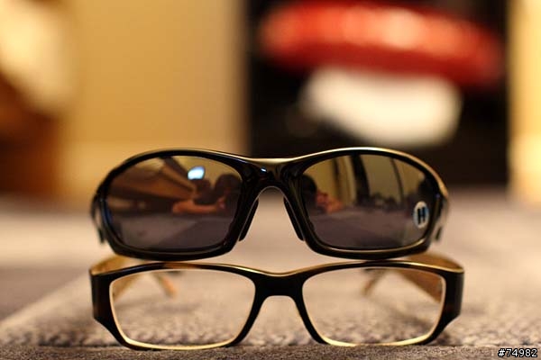 [分享]遲來的Thanksgiving Gift - Oakley STRAIGHT JACKET (Asian Fit)