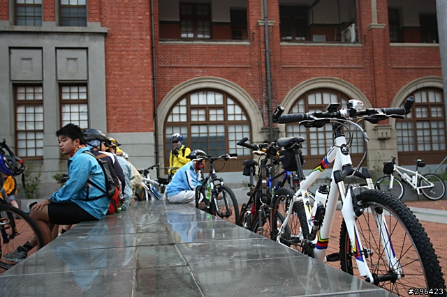 【活動紀錄】11/10﹝六﹞_竹蜻蜓金城湖連騎青青草原