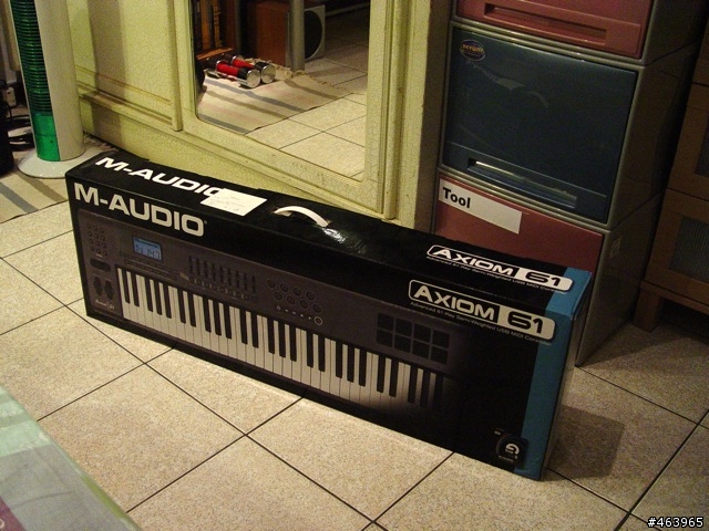 [開箱文] 內建Leopard款imac開箱+Maudio Axiom61主控鍵盤