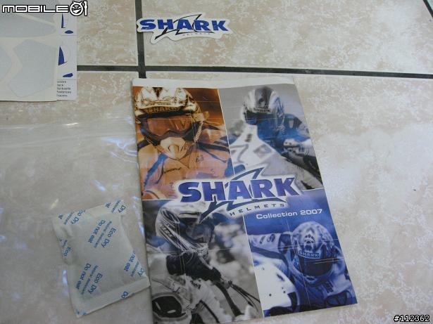 [分享]SHARK RSR2 ROSES配色帽 (圖多)更新